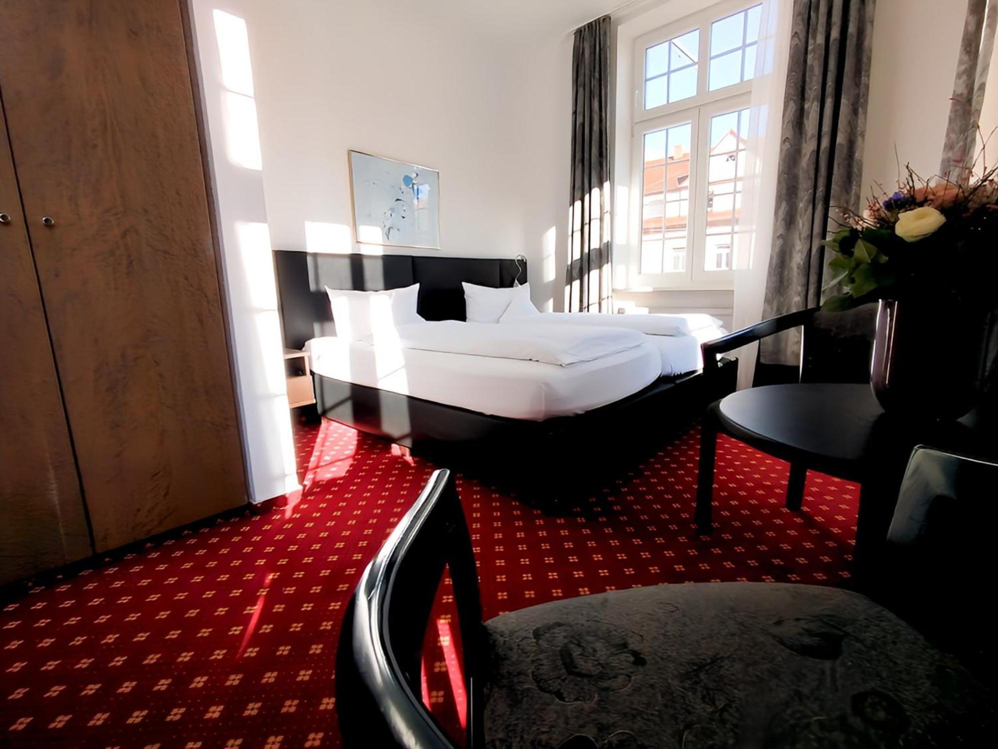 Schwert 3* Rastatt